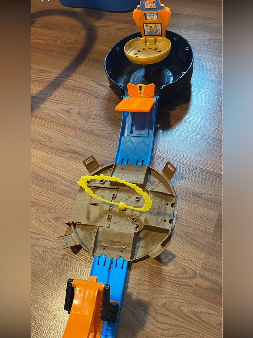 Hot Wheels. Monster Truck Playset